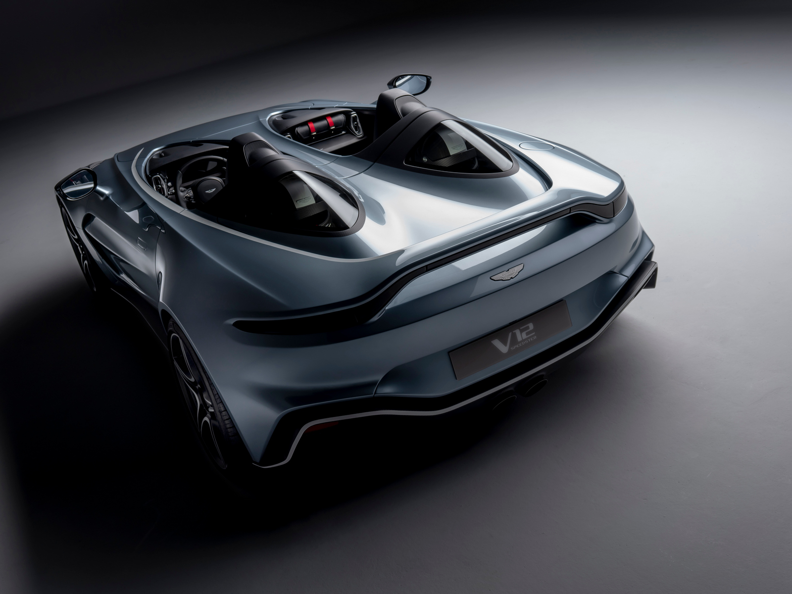 04 2021 Aston Martin V12 Speedster