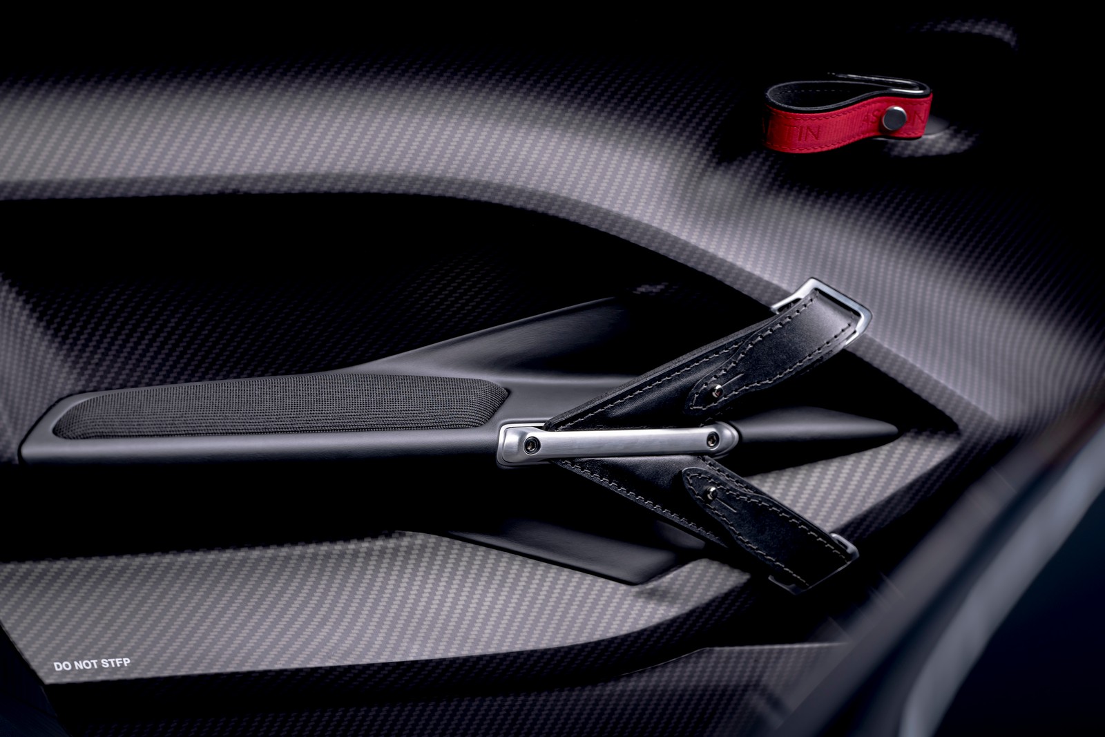 12 2021 Aston Martin V12 Speedster