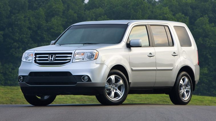 2013 honda pilot in white