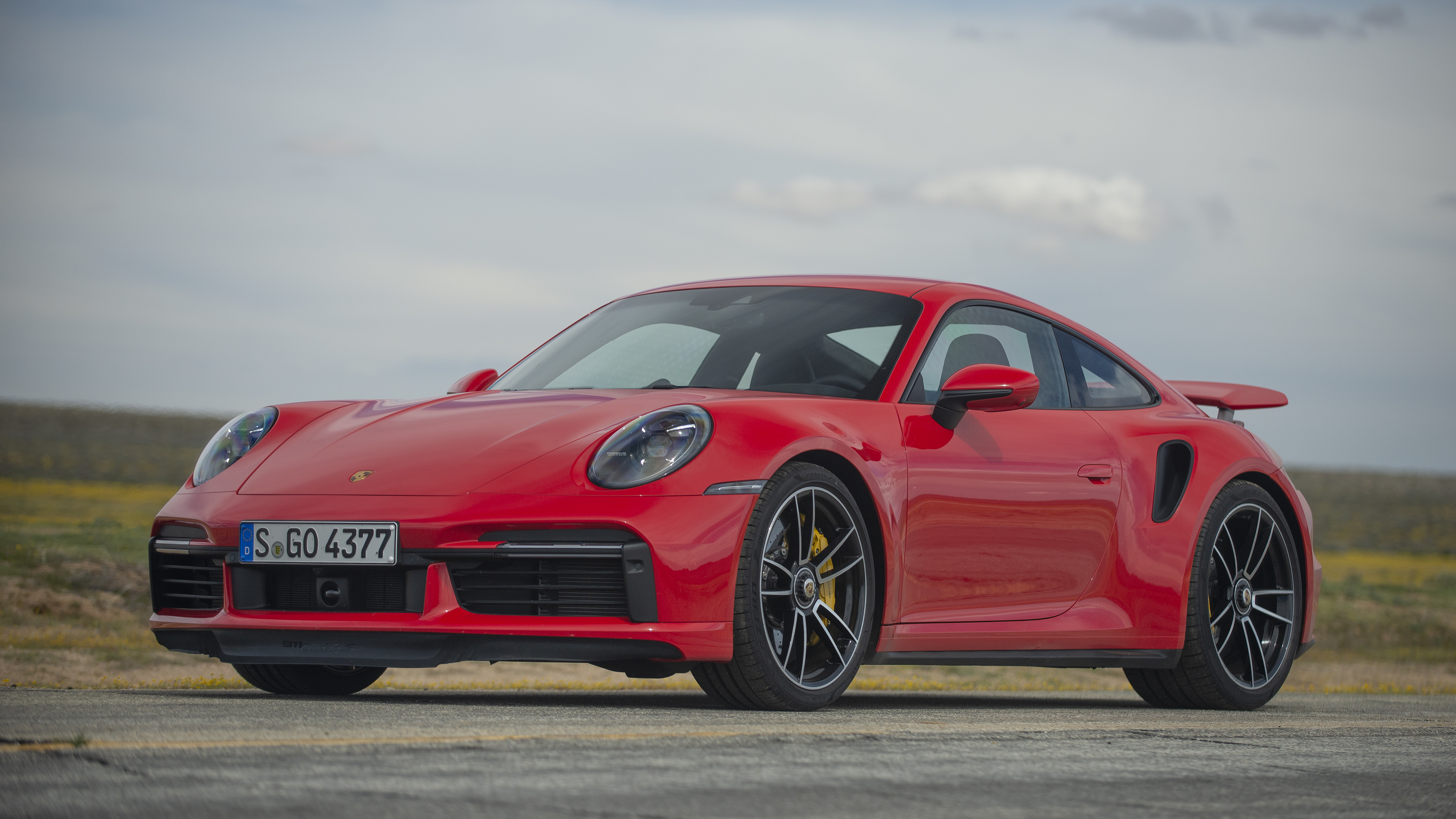 2021 Porsche 911 Turbo S Coupe Front Left Quarter Low Profile