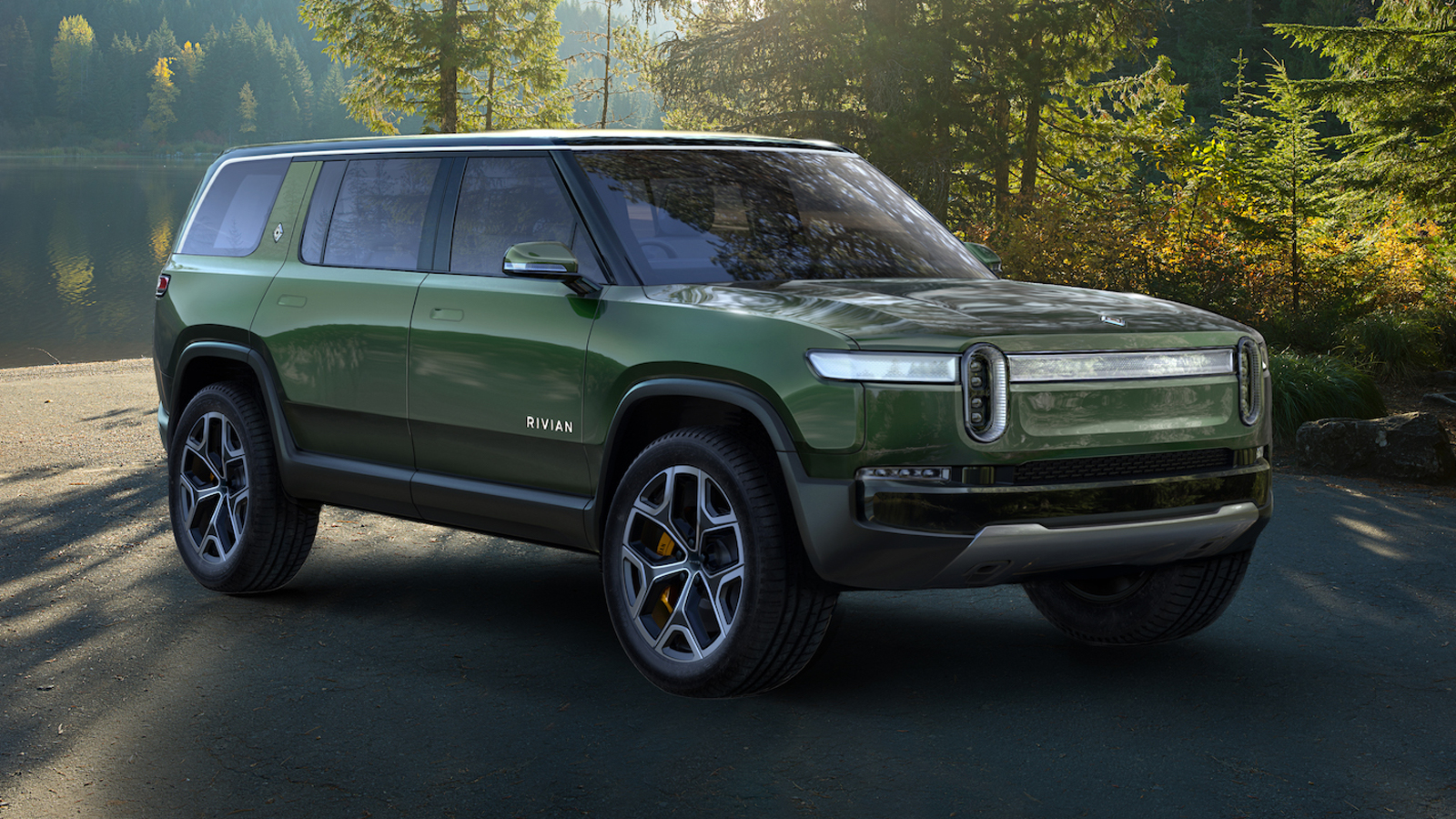 LA 2021 Rivian R1S