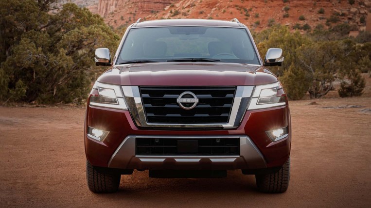 2021 Nissan Armada Head On