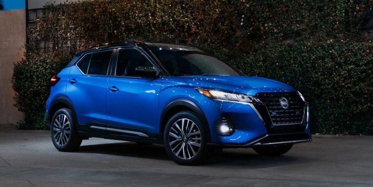 2021 Nissan Kicks Front Three Quarter