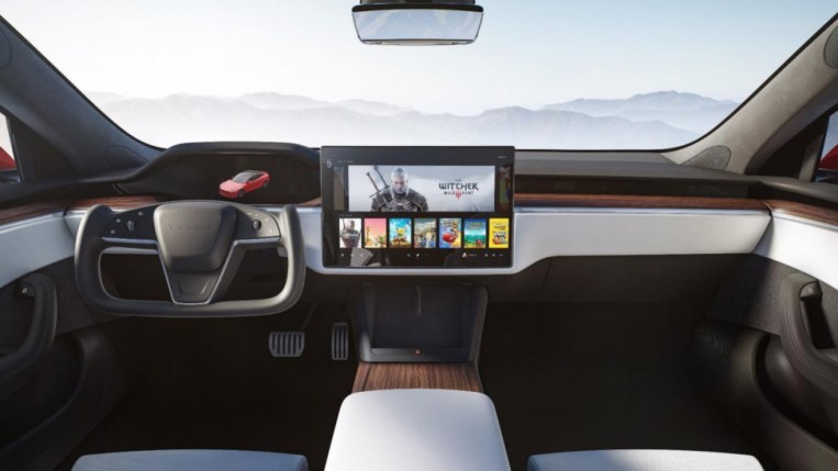 2022 Tesla Model S Interior
