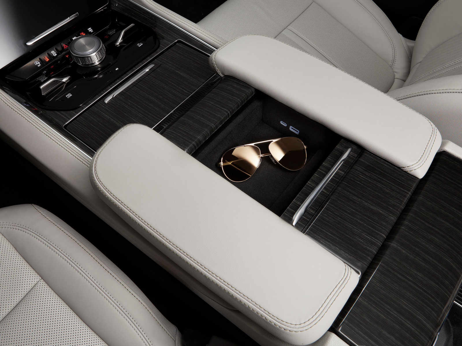 2022 Jeep Wagoneer