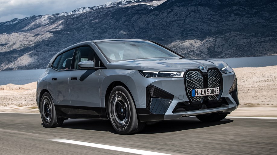 2022 BMW iX