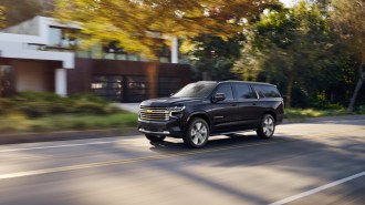 2022 Chevrolet Suburban Front Three Quarters