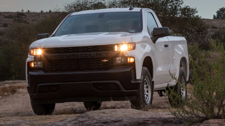 2021 Chevrolet Silverado Regular Cab Short Bed Front Three Quarter