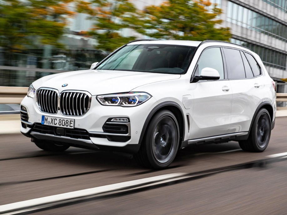 2022 BMW X5 in white.