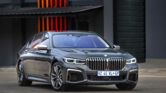 2022 BMW M760Li XDrive Front Three Quarter