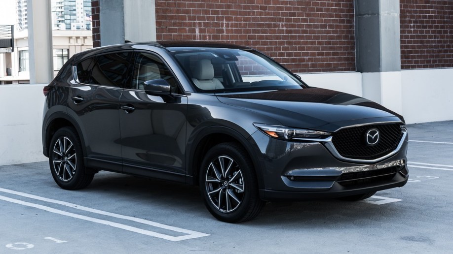 2018 Mazda CX-5 Gray Front