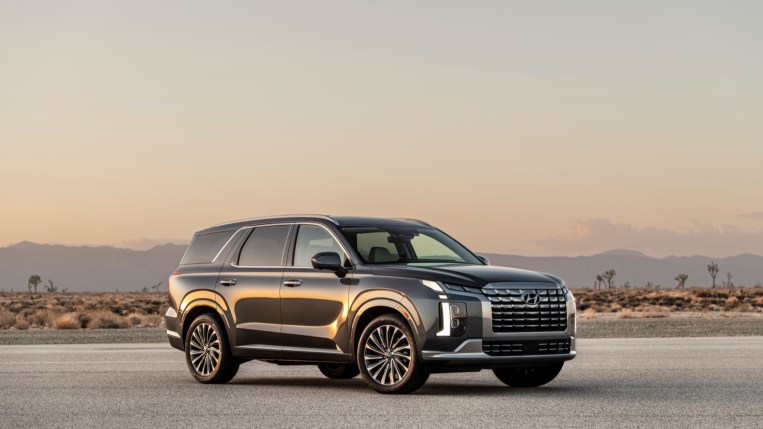 2023 Hyundai Palisade Profile