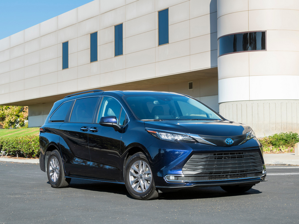 2023 Toyota Sienna