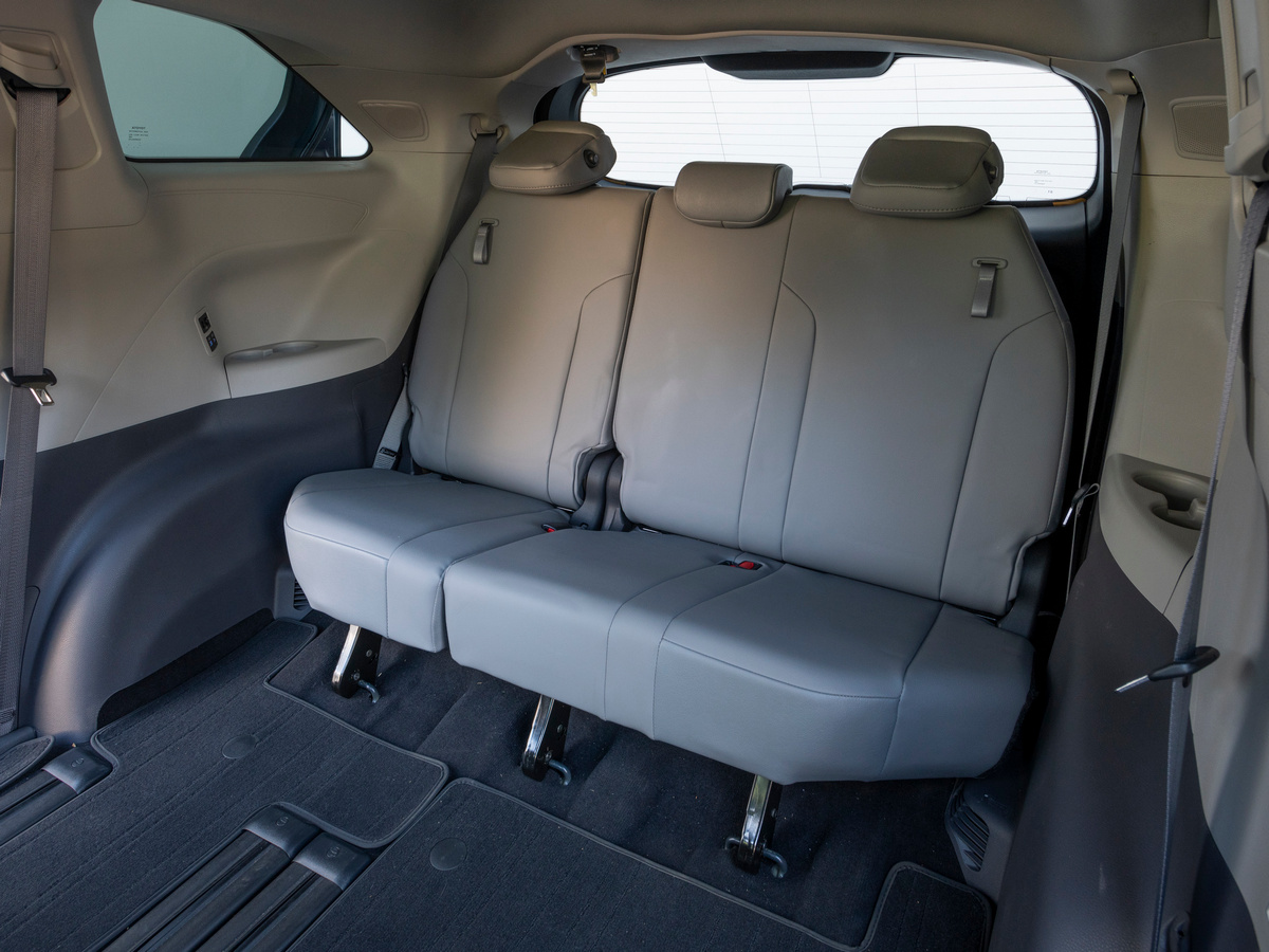 2022 Toyota Sienna XLE