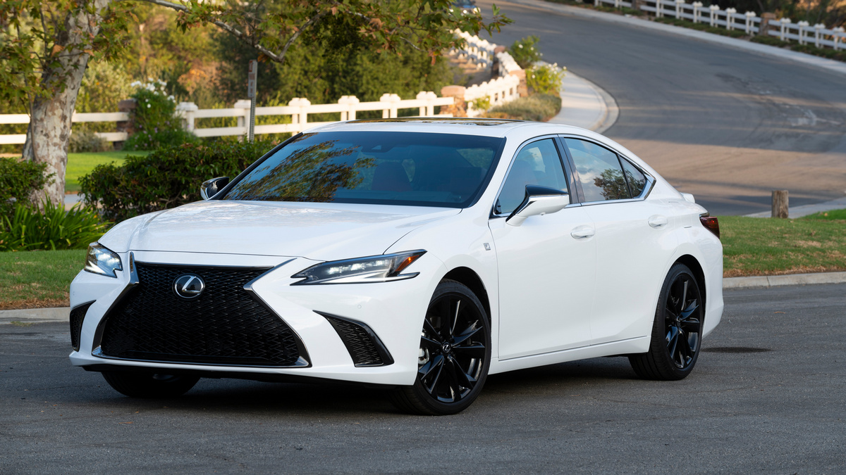 2023 Lexus ES