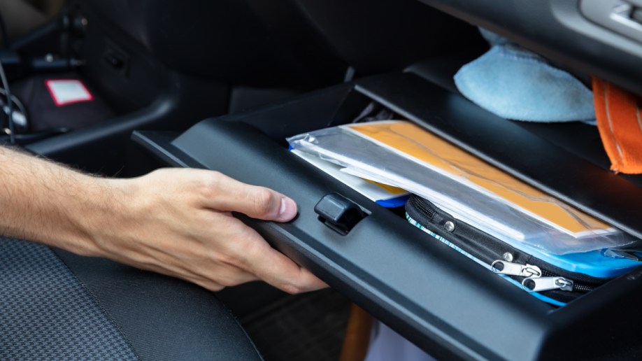iStock glove box