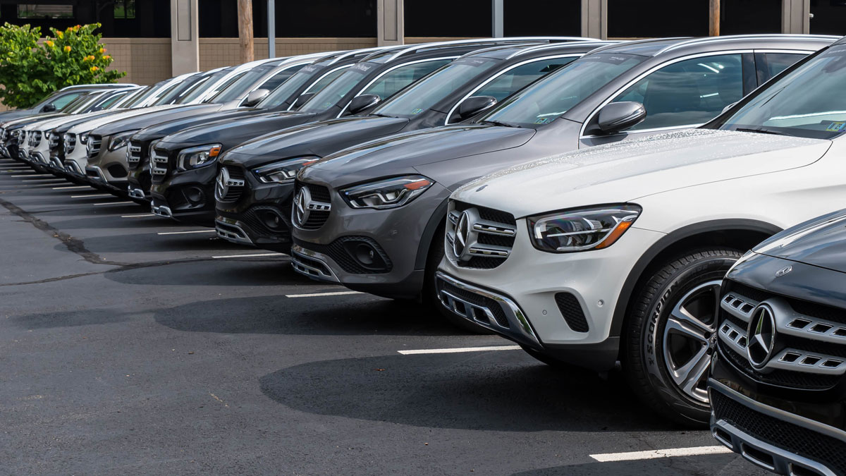 Mercedes car dealership