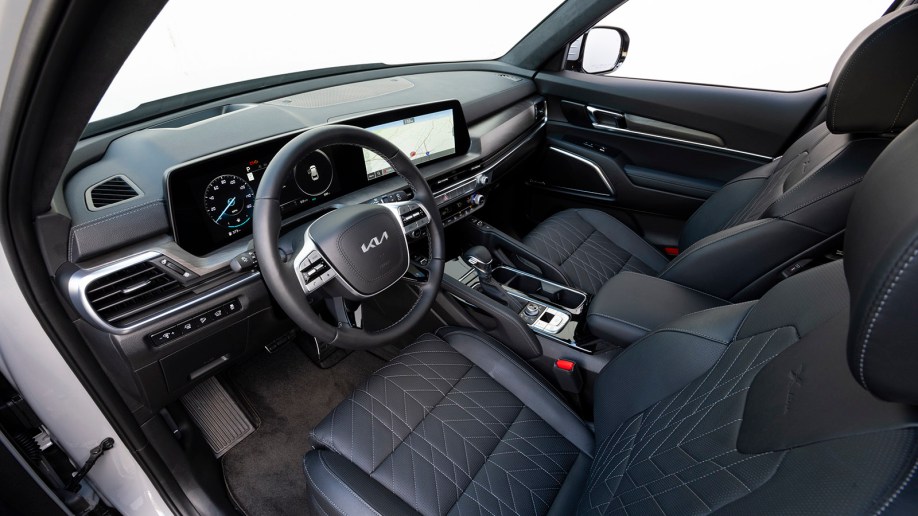 2023 Kia Telluride interior