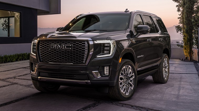 2023 GMC Yukon in black