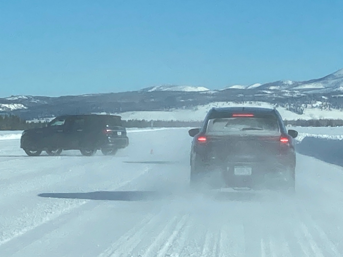 2023 Infiniti QX60 on snow course.