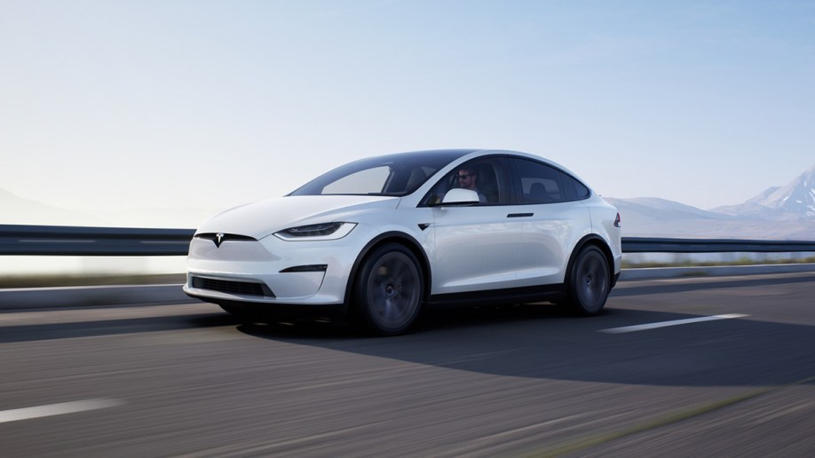 2023 Tesla Model X Plaid in white
