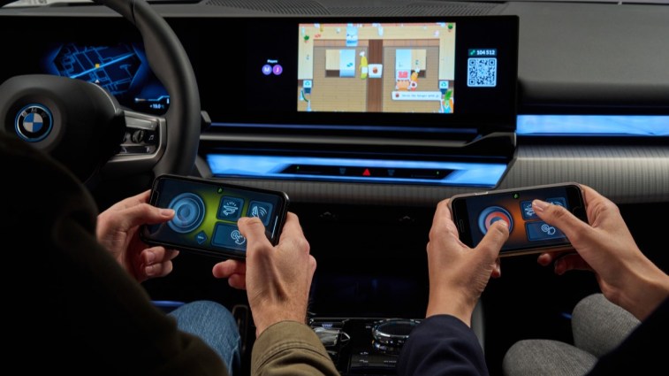 In-car gaming in the 2024 BMW 5 Series