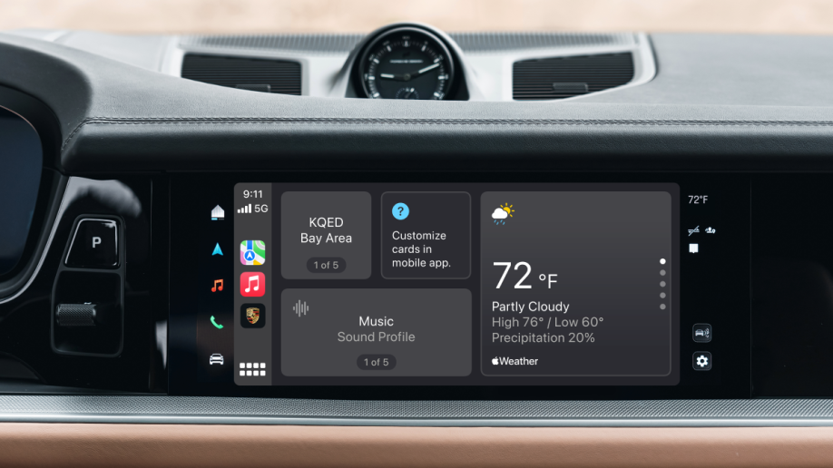 Apple CarPlay running on a Porsche's touchscreen