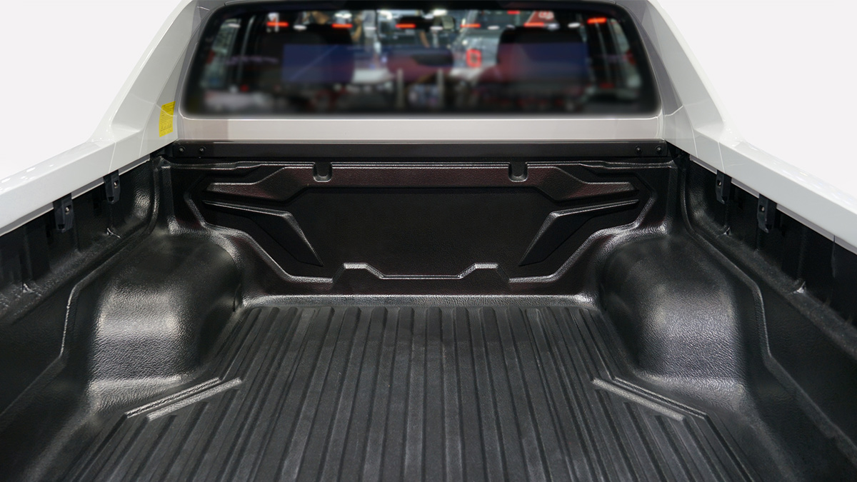 2023 empty truck bed