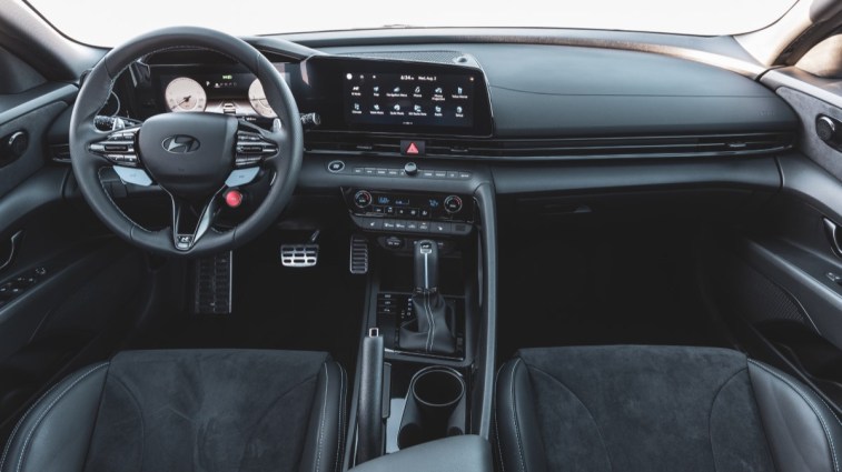 The interior of the 2024 Hyundai Elantra