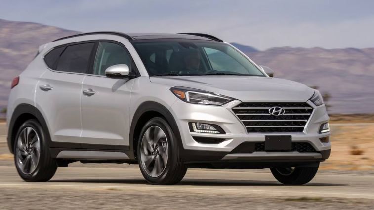 2019 Hyundai Tucson in silver.