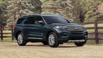 2023 Ford Explorer King Ranch in Stone Blue.