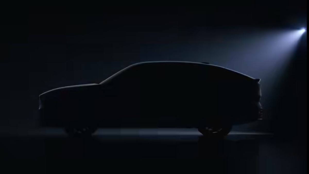 A teaser photo of the 2025 BMW X2 seen in profile
