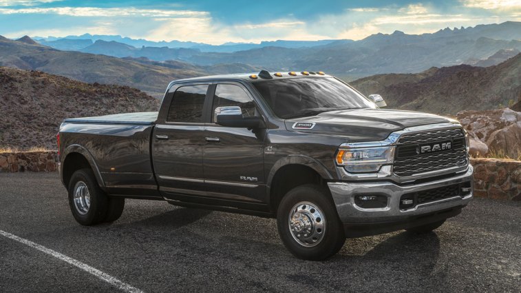 2024-ram-3500-hd-front-right