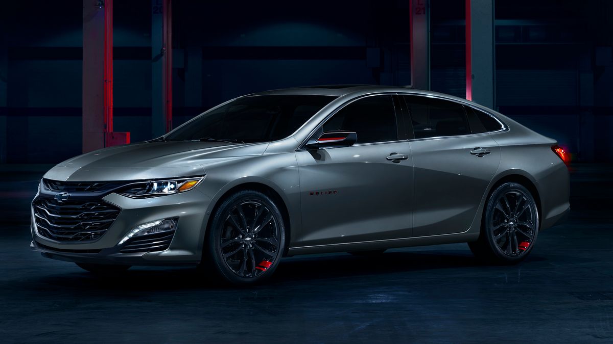 2024 Chevrolet Malibu LT Redline Edition in Sterling Gray Metallic.