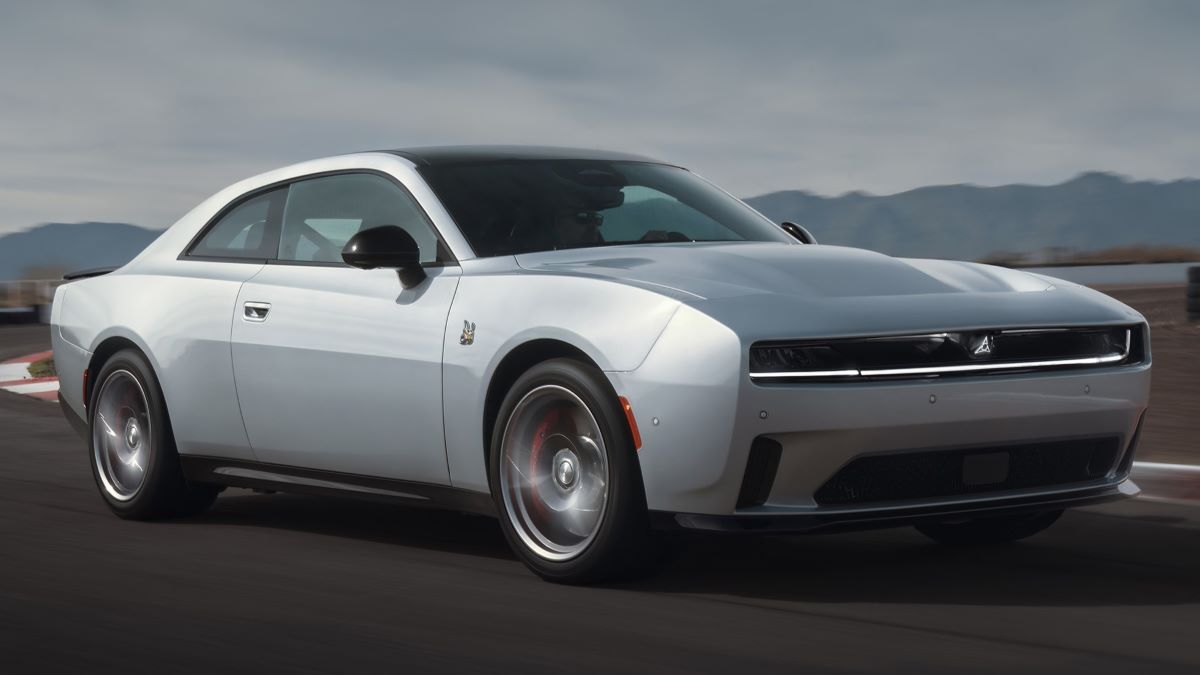 Front view of the 2024 Dodge Charger Daytona in silver