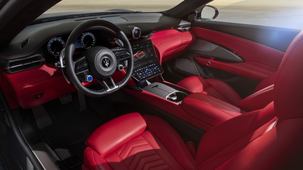 The interior of the 2024 Maserati GranCabrio