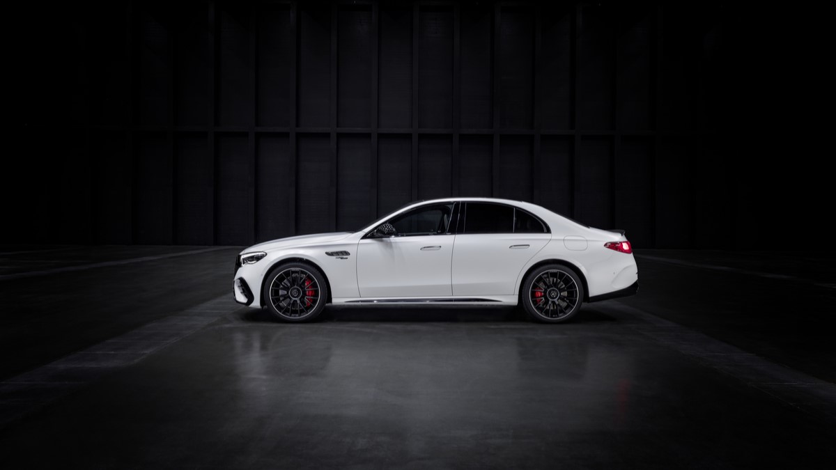 The 2025 Mercedes-AMG E 53 Hybrid seen in profile