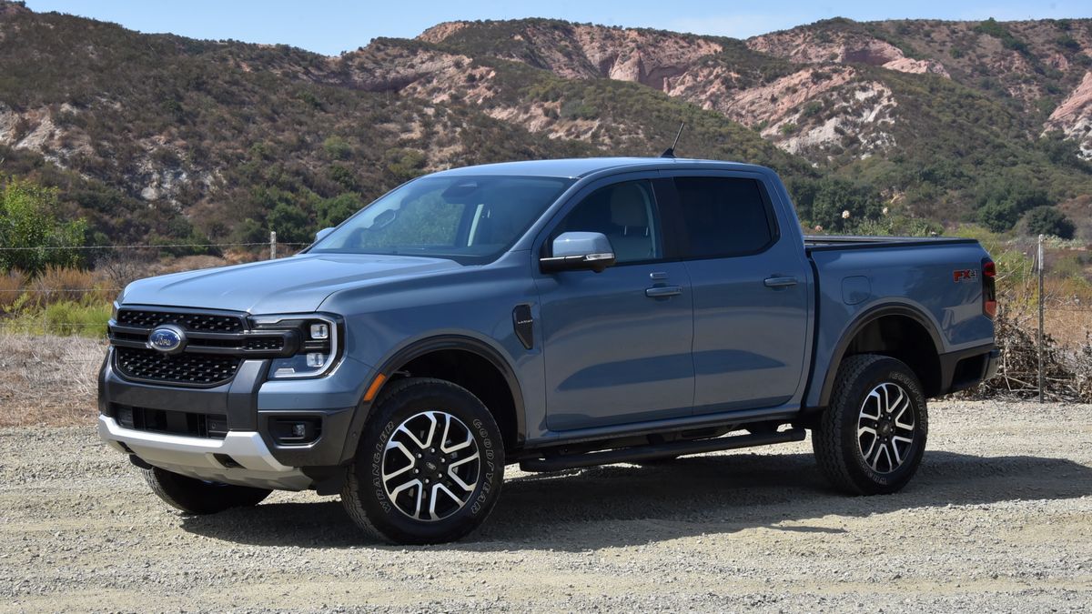 2024 Ford Ranger Lariat in Azure Grey Metallic