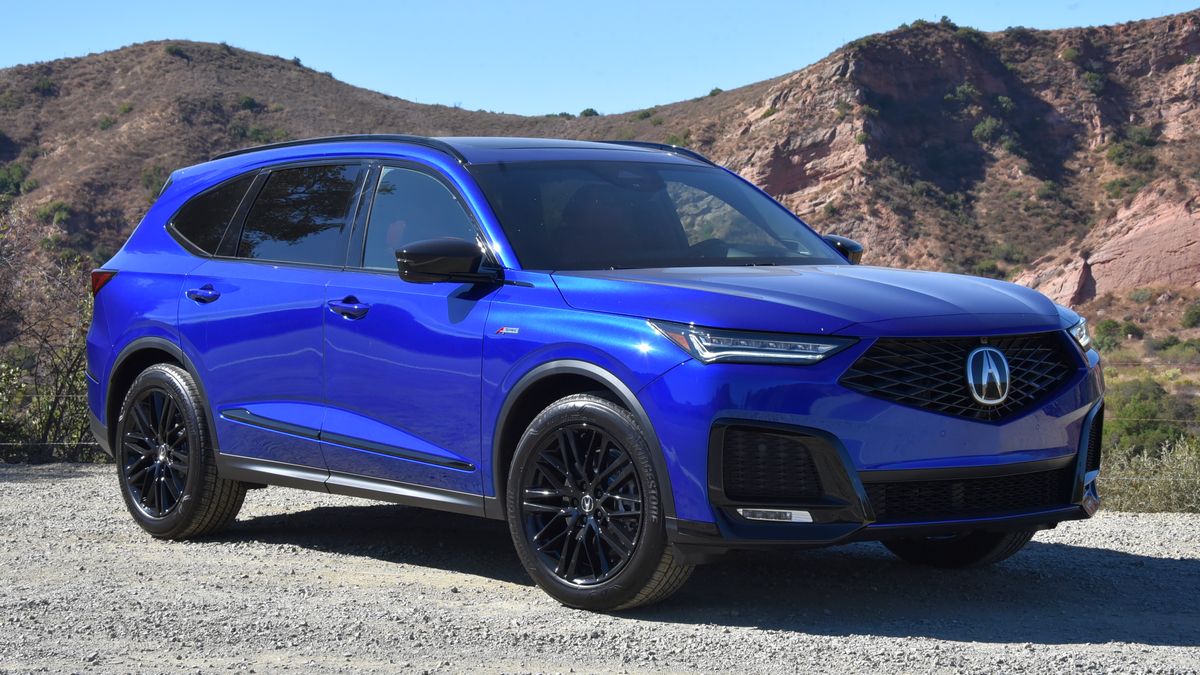 2025-acura-mdx-a-spec-front-right-3qtr-2