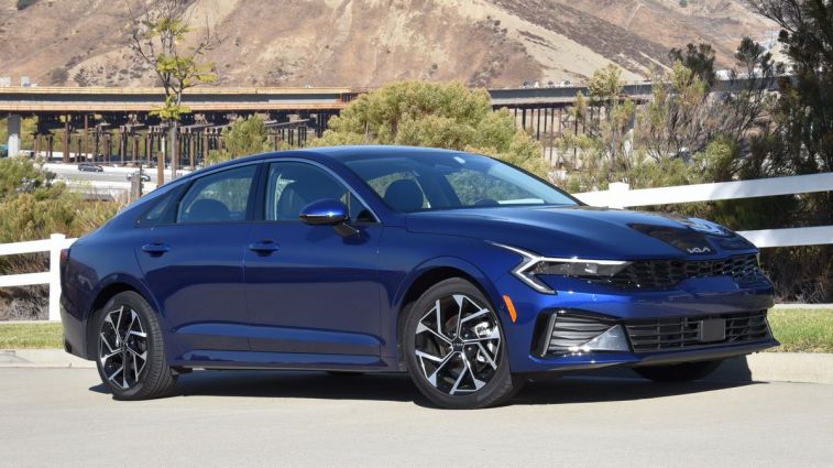2025 Kia K5 EX in Yacht Blue