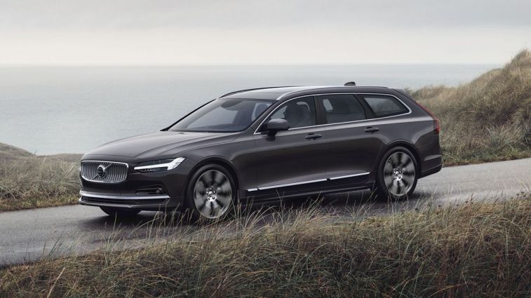 2025 Volvo V90 in Platinum Grey