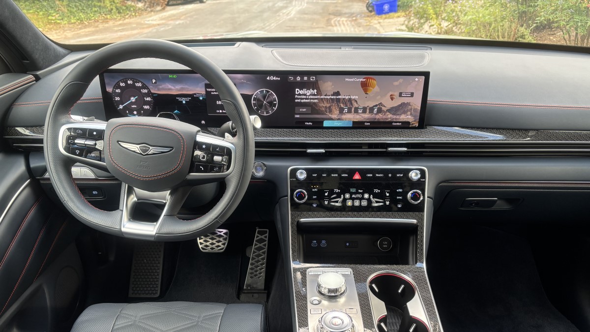 The interior of the 2025 Genesis GV80 Coupe