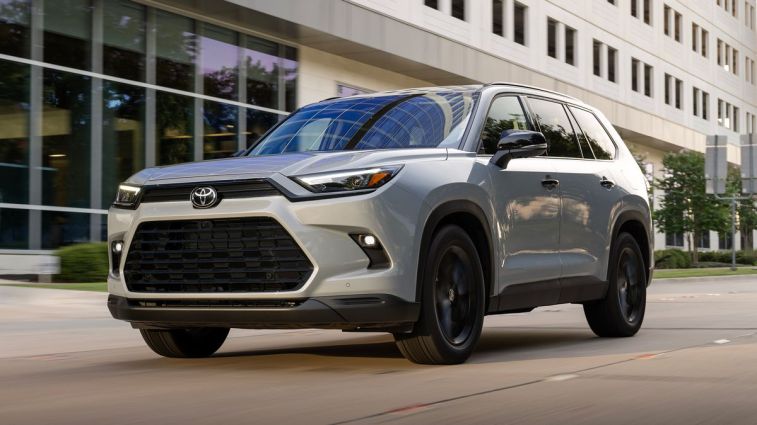 2025 Toyota Grand Highlander Nightshade in Cement