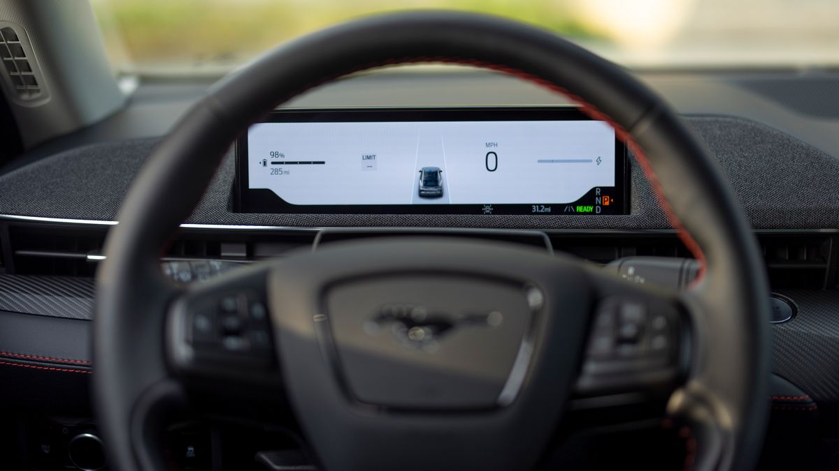 2025 Ford Mustang Mach-E Premium