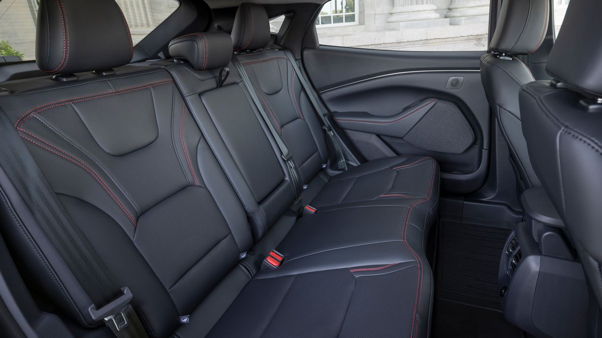 2025 Ford Mustang Mach-E Premium