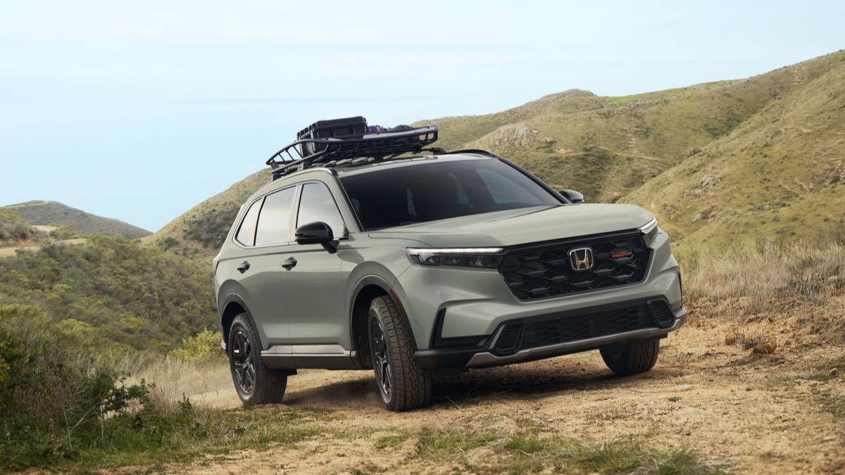 The 2026 Honda CR-V TrailSport seen from a front quarter angle