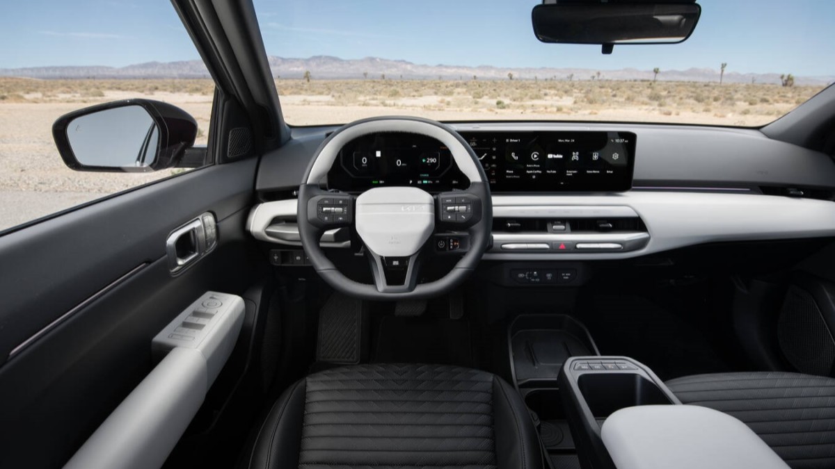 The interior of the 2026 Kia EV4