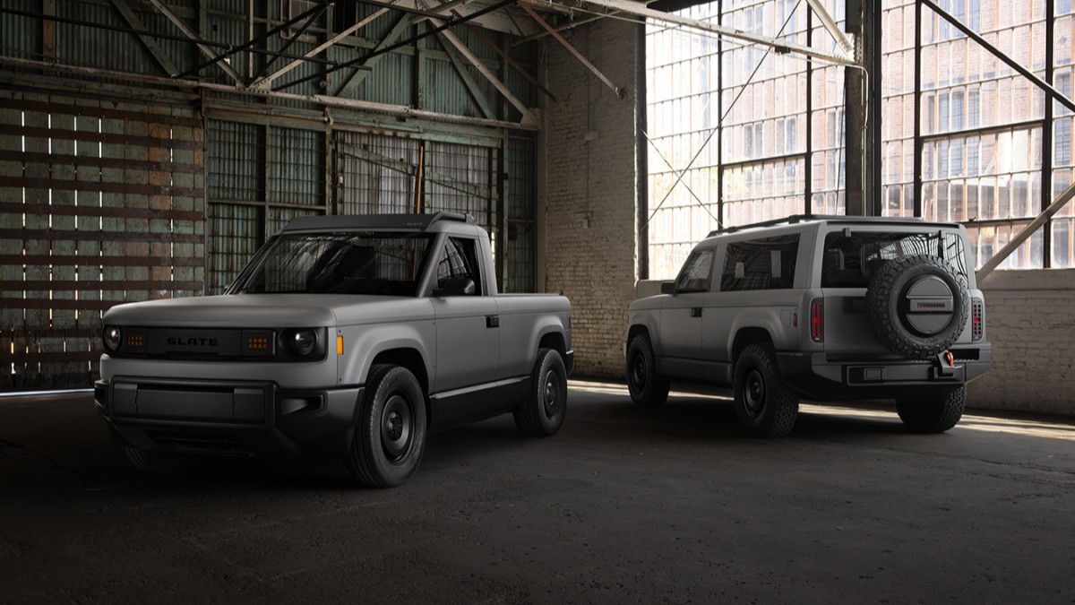The Slate pickup seen from front and rear angles, one with the added SUV shell.