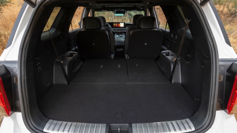 2025 Hyundai Palisade Calligraphy rear cargo area with 3rd row folded.