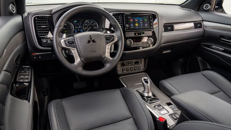 2022 Mitsubishi Outlander PHEV interior.